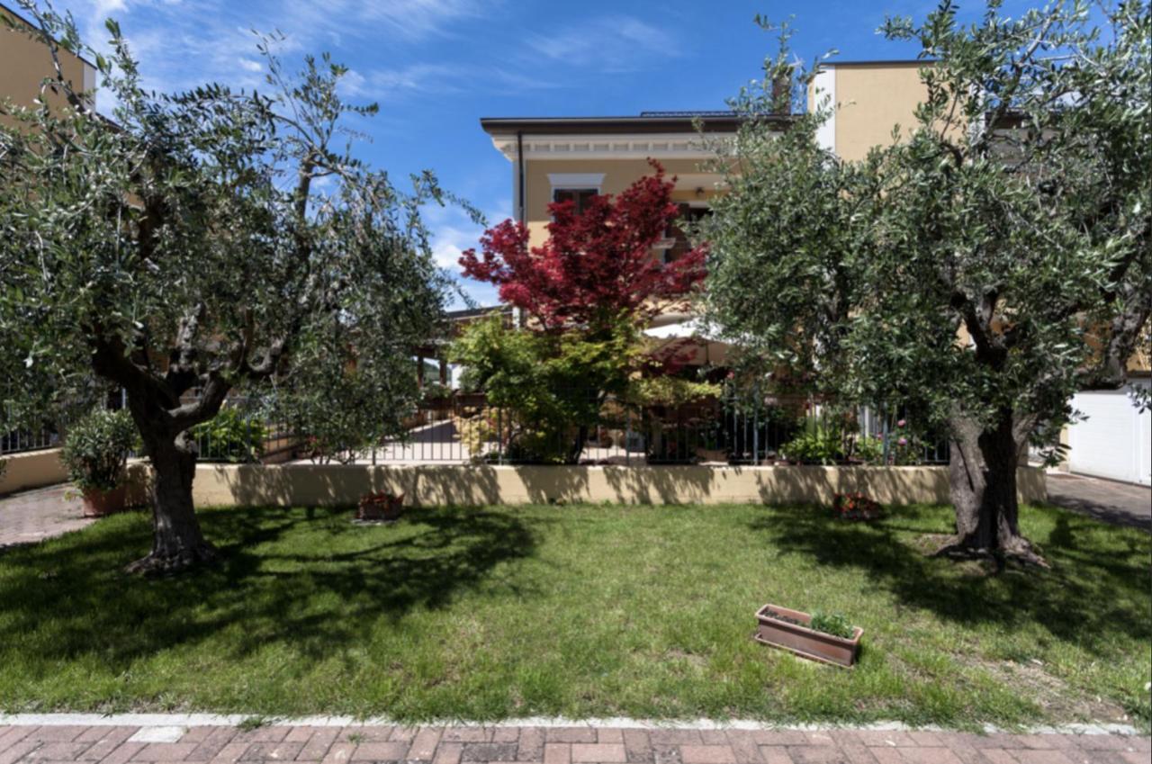 Apartmán Relax In Collina Misano Adriatico Exteriér fotografie